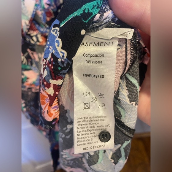 Basement Floral Flutter Mini Dress Size Medium - Picture 5 of 9